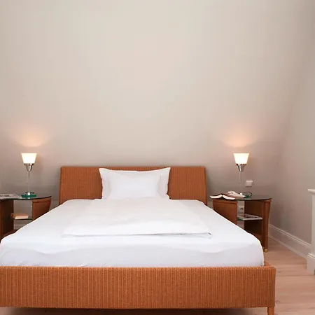 Haus-zum-leuchtturm * Kampen